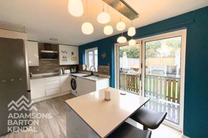 Photo 11- click for photo gallery